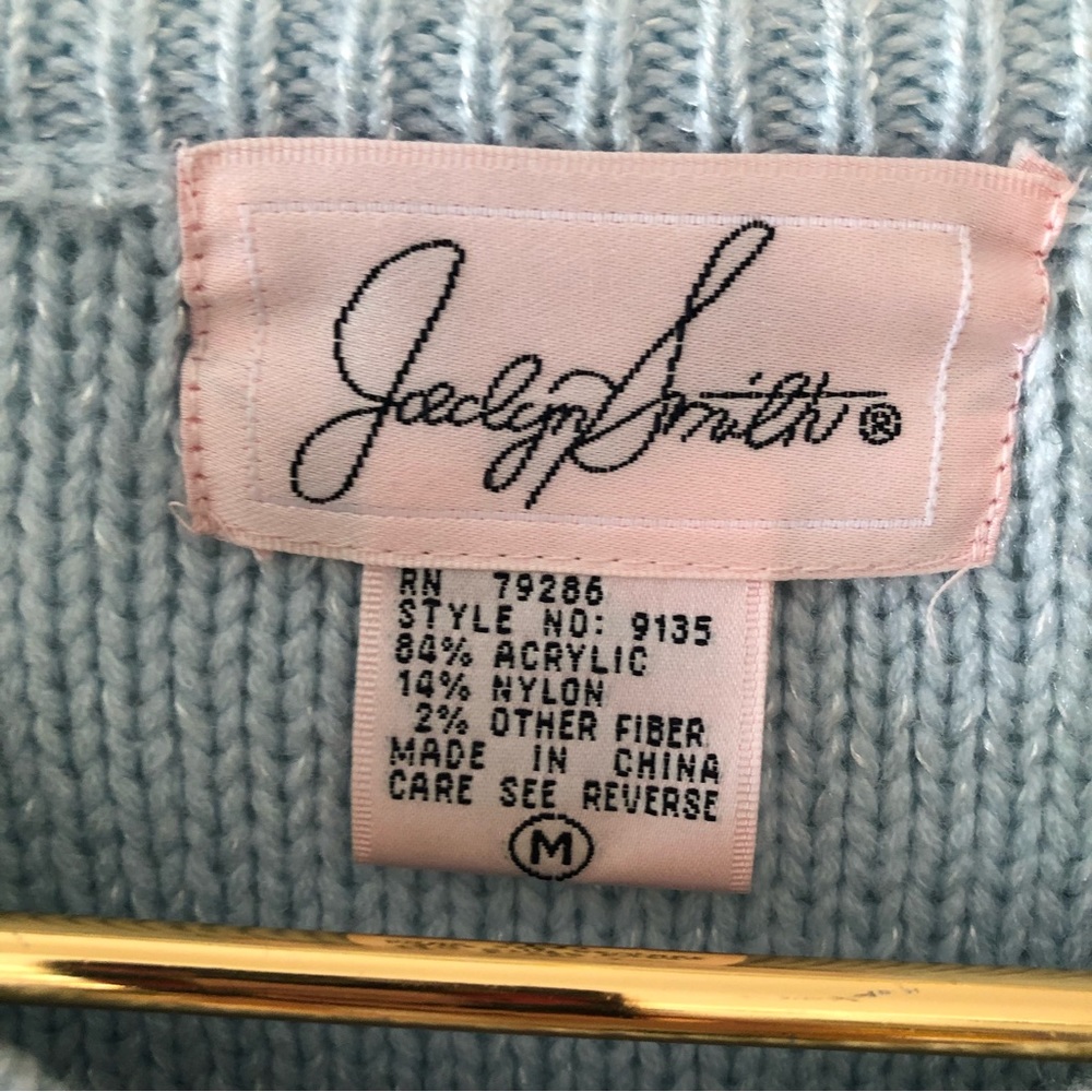 True Vintage Knit embroidered Sweater - Picture 9 of 9